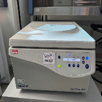 Eppendorf 5810 Centrifuge image 0